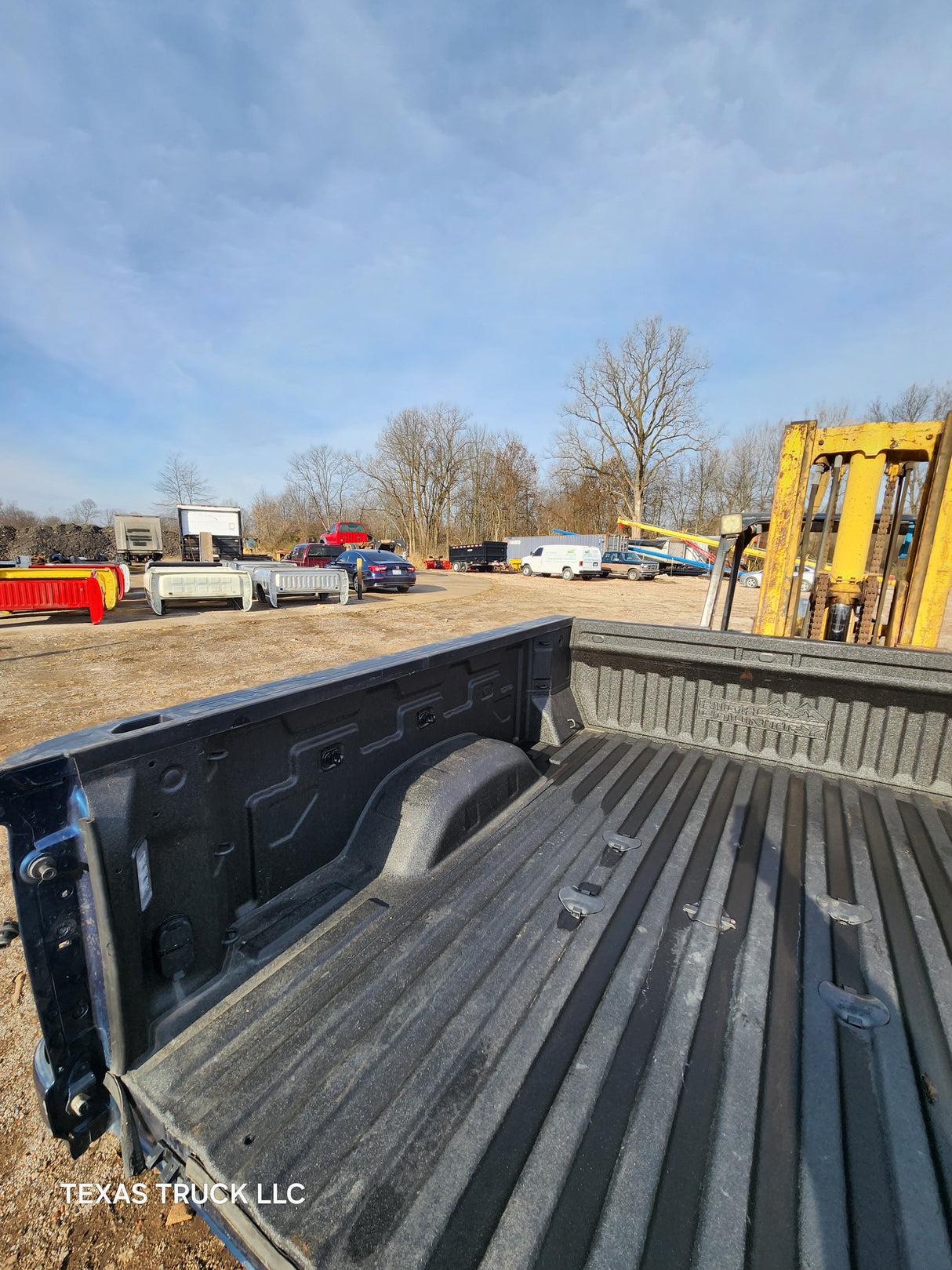 2019-2023 Chevrolet Silverado 2500HD 3500 HD 6' 6" Short Bed