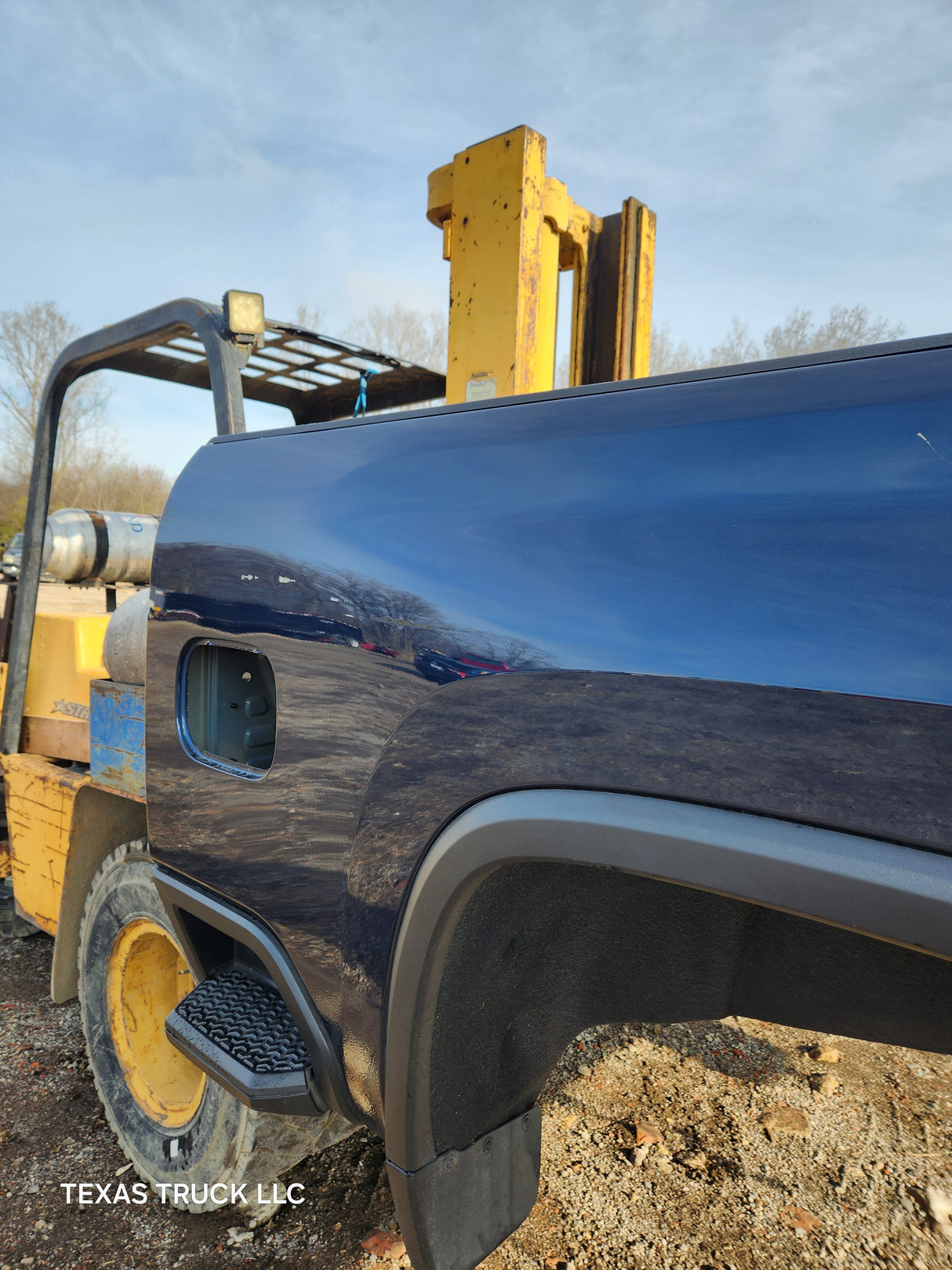 2019-2023 Chevrolet Silverado 2500HD 3500 HD 6' 6" Short Bed