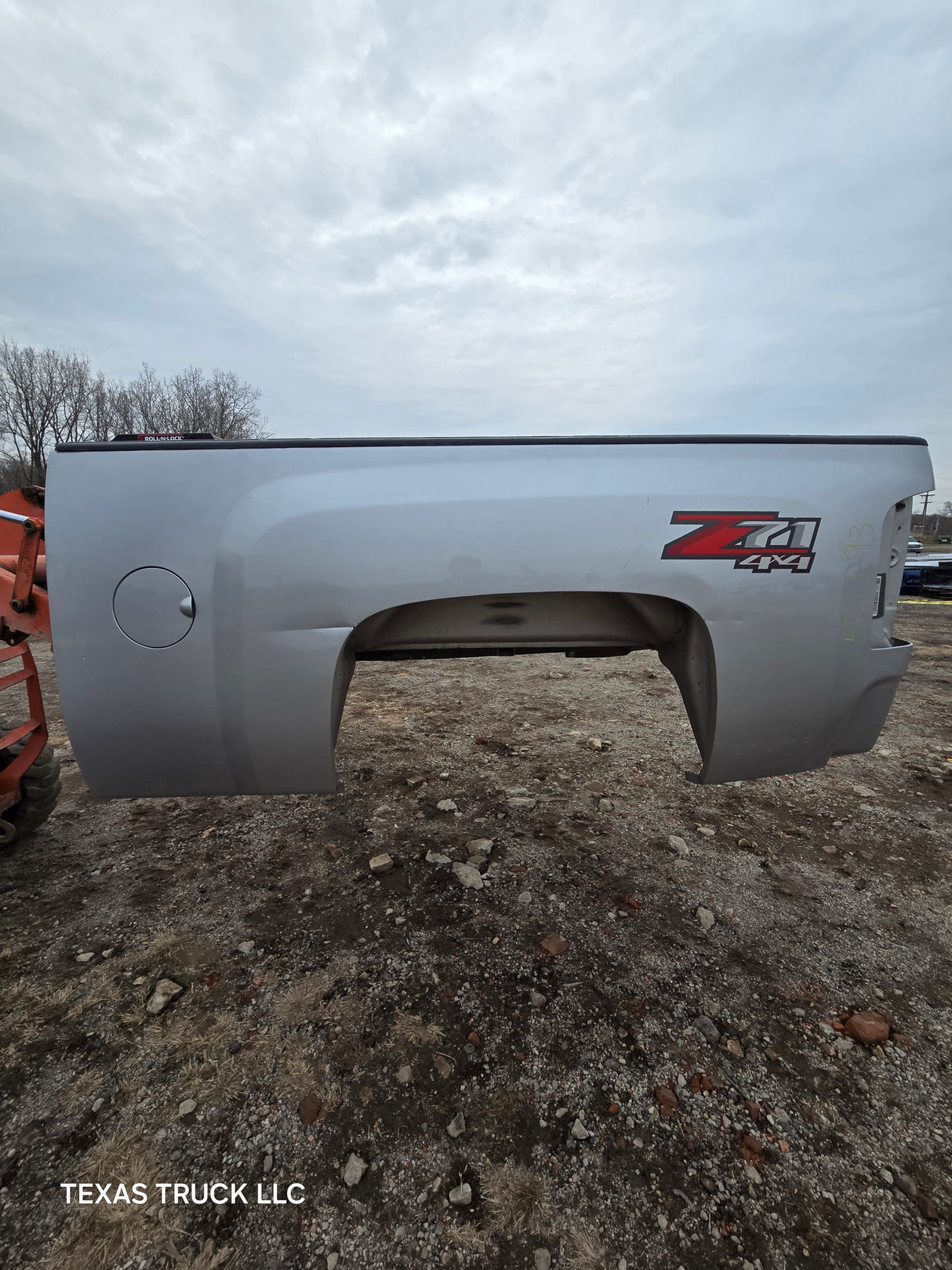 2007-2013 Chevrolet Silverado 1500 2500 3500 HD 6' 6" Short Bed