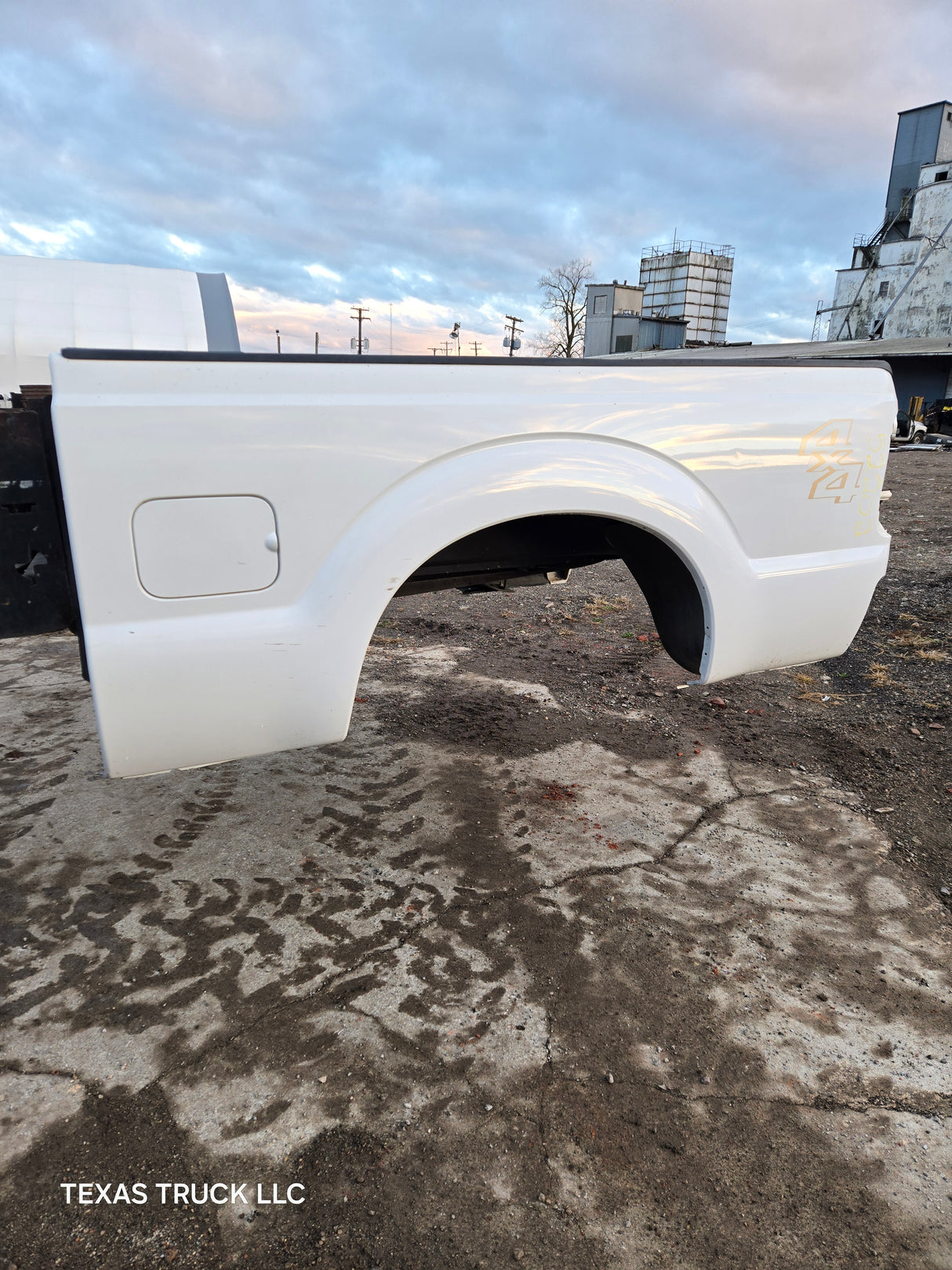 2011-2016 Ford F250 F350 Super Duty 6' 9" Short Bed