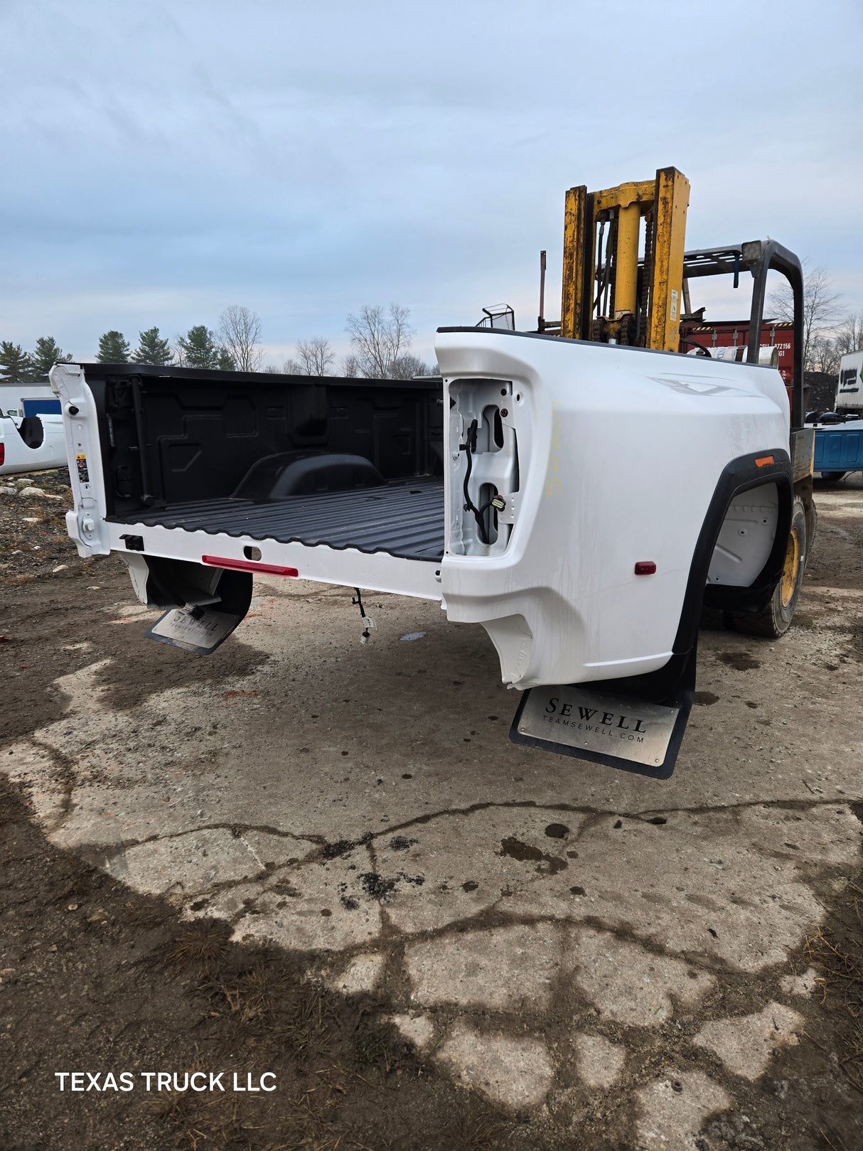 2019-2023 GMC 8' Dually Bed