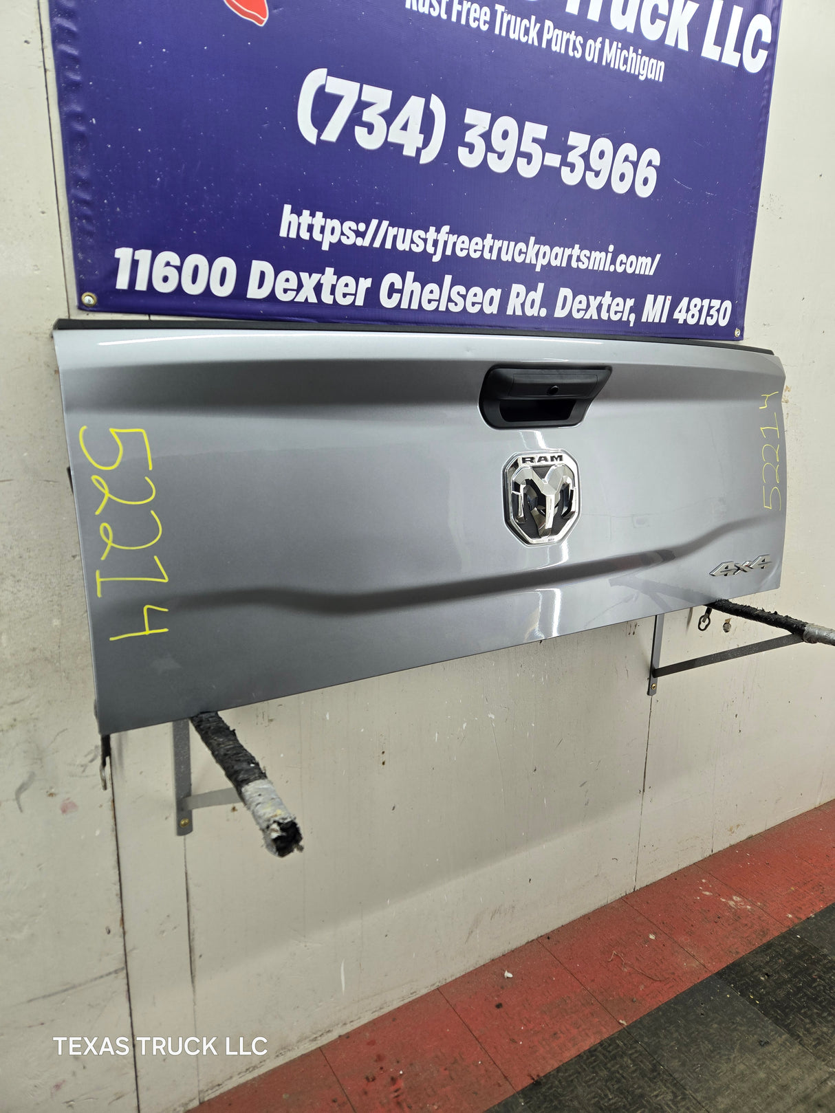 2019-2024 Dodge 5th Gen Tailgate