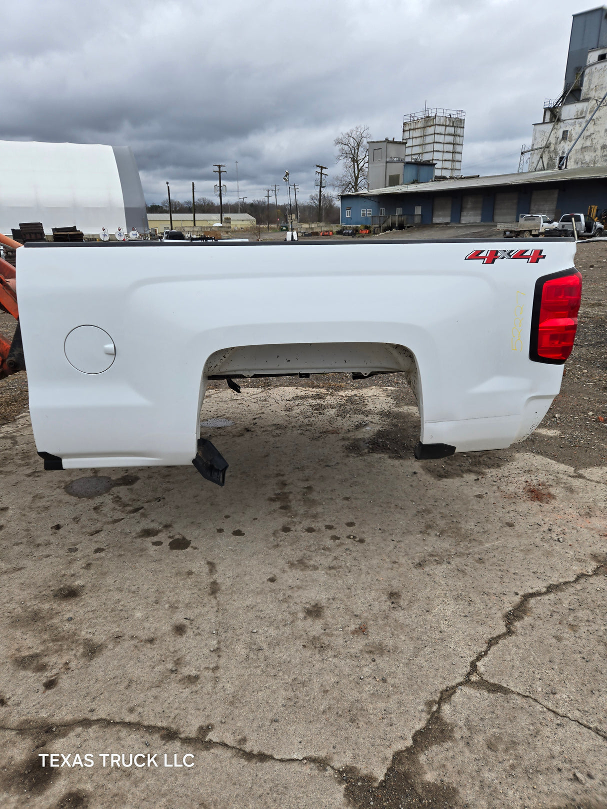 2014-2019 Chevrolet Silverado 1500 2500 3500 HD 6' 6" Short Bed