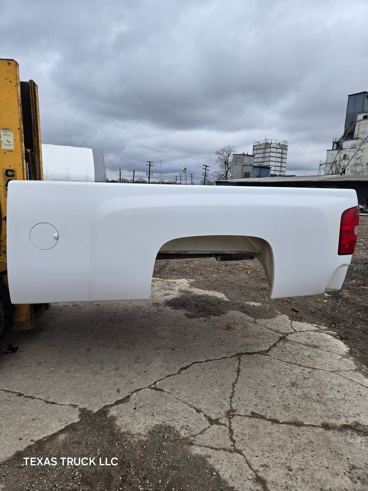 2007-2013 Chevrolet 1500 2500 3500 HD 8' Long Bed