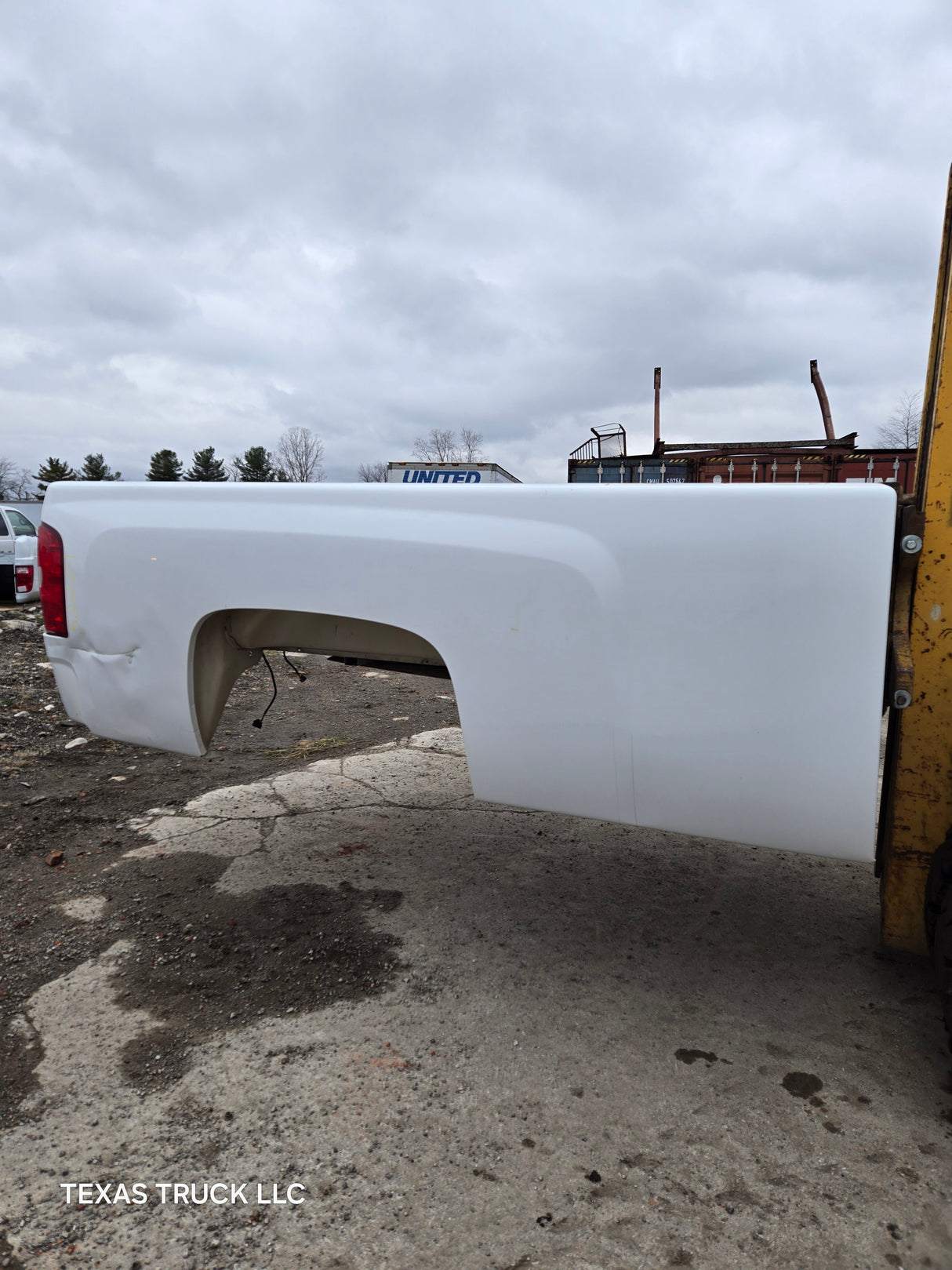 2007-2013 Chevrolet 1500 2500 3500 HD 8' Long Bed