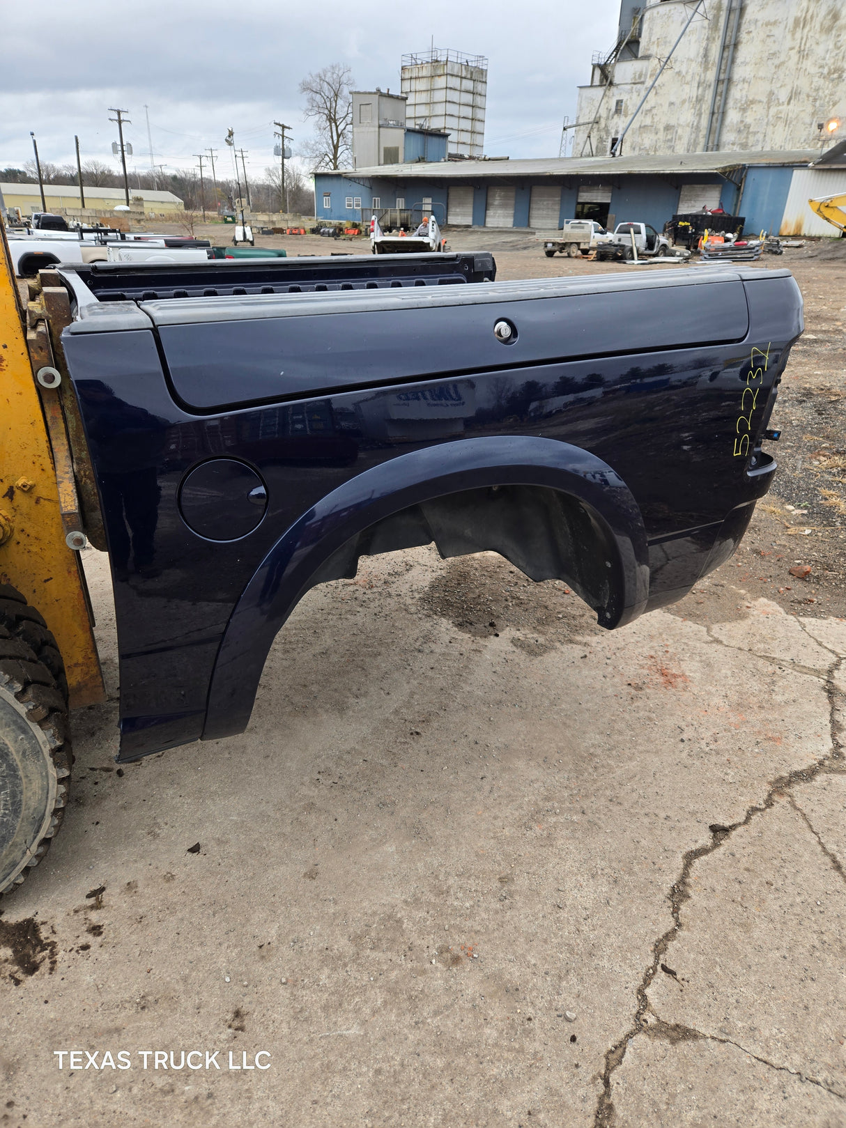 2009-2018 Dodge Ram 4th gen 1500 5' 7" Short Bed "Rambox"