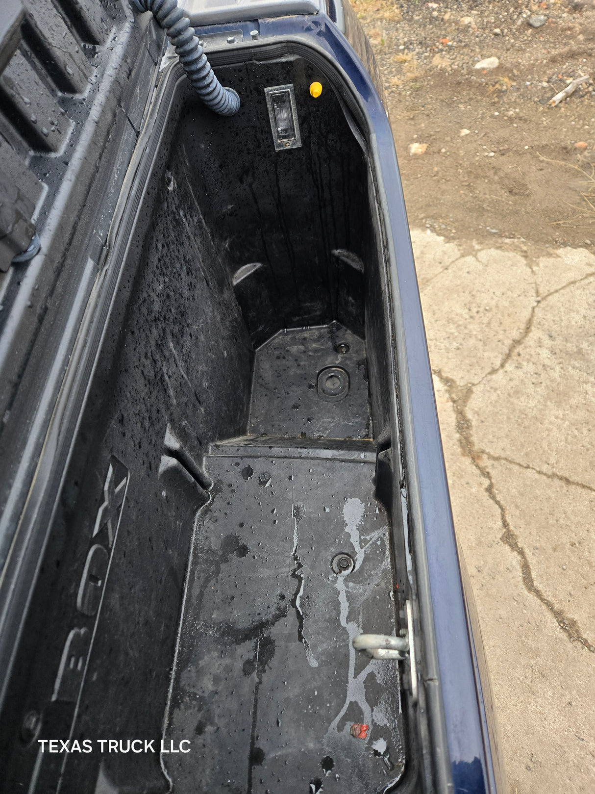 2009-2018 Dodge Ram 4th gen 1500 5' 7" Short Bed "Rambox"