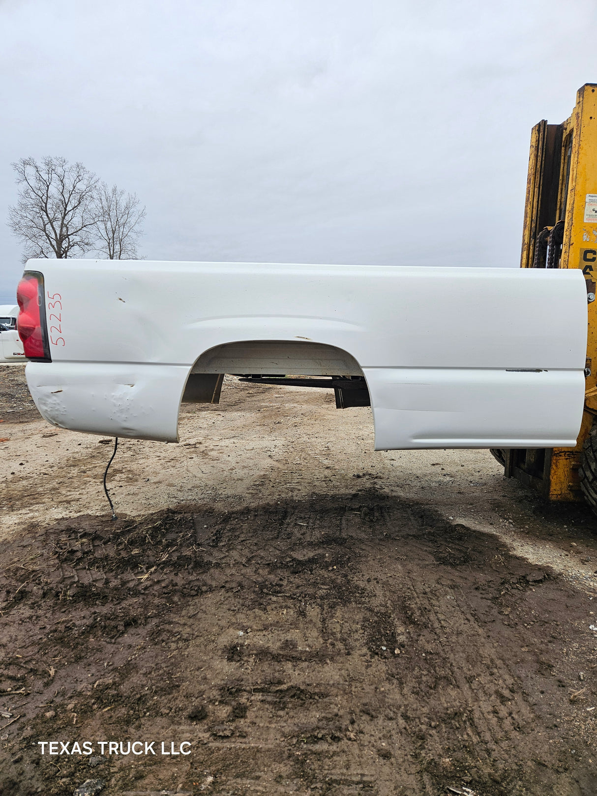 1999-2006 Chevrolet Silverado / GMC Sierra 1500 2500 3500 HD 8' Long Bed