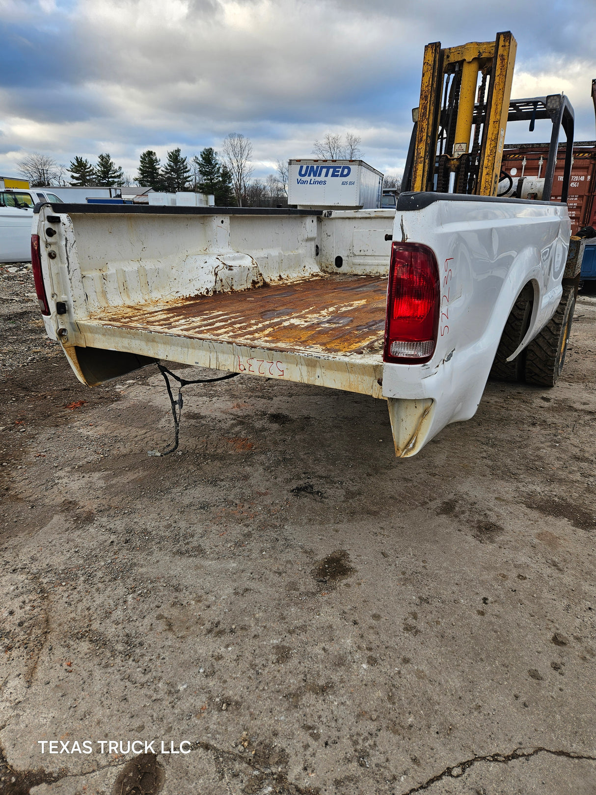 1999-2010 Ford F250 F350 Super Duty 8' Long Bed