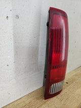 1999-2007 Ford Super Duty F250 F350 F450 F550 RH Passenger Side Tail Light