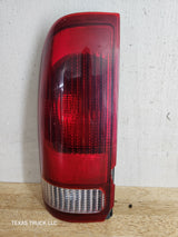 1999-2007 Ford Super Duty F250 F350 F450 F550 LH Driver Side Tail Light