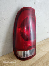 1999-2007 Ford Super Duty F250 F350 F450 F550 LH Driver Side Tail Light