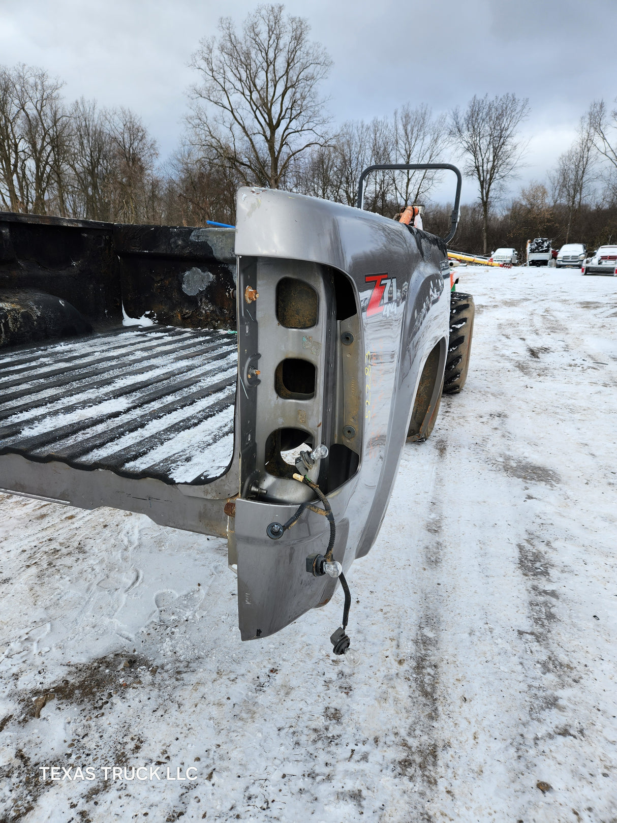 2007-2013 GMC Sierra 1500 5' 8" Short Truck Bed