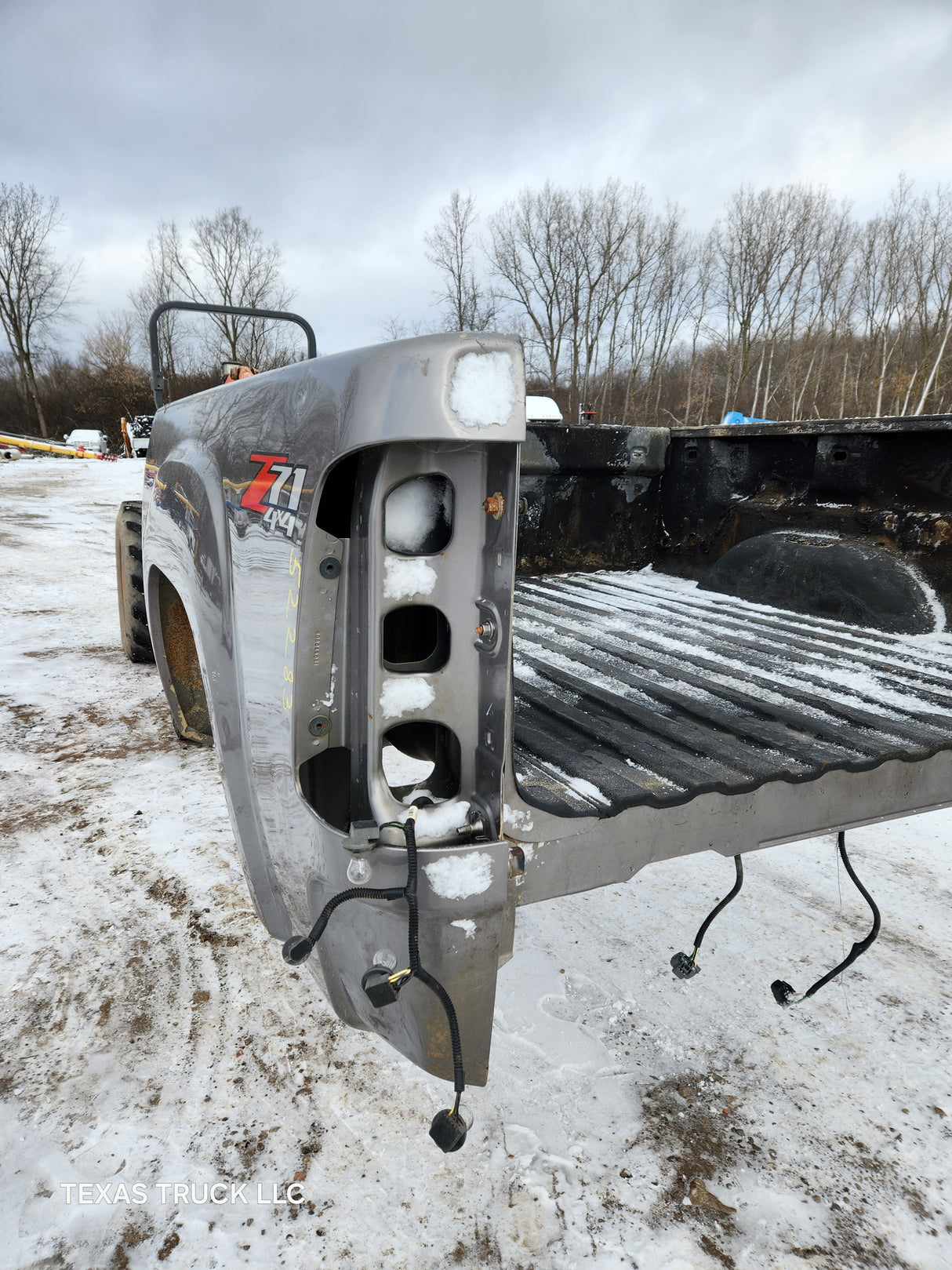 2007-2013 GMC Sierra 1500 5' 8" Short Truck Bed