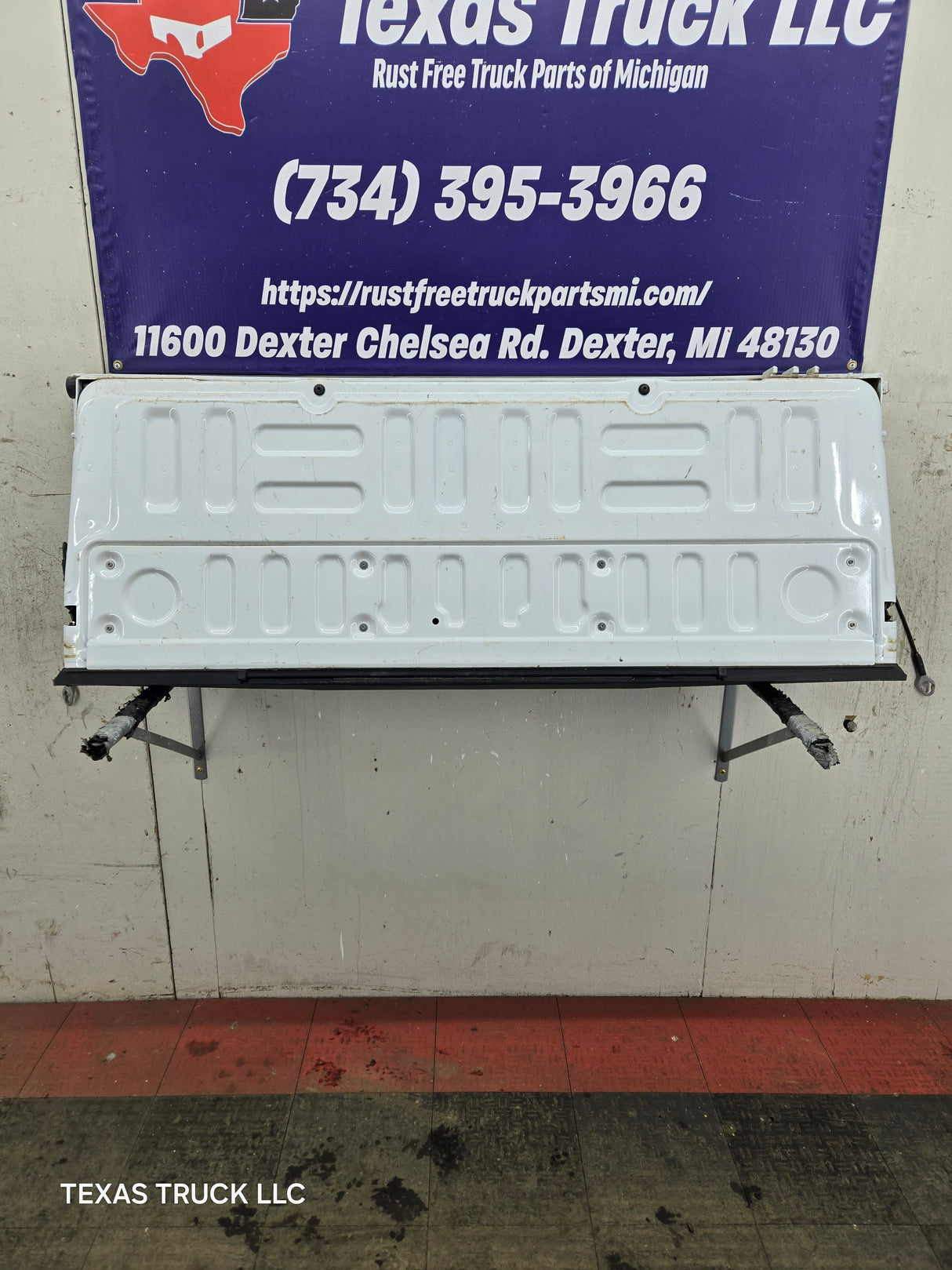 2017-2022 Ford Super Duty F250 F350 F450 F550 Tailgate W/Step