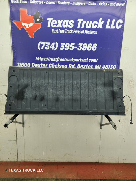 2019-2024 Chevrolet Silverado 1500 Truck Tailgate