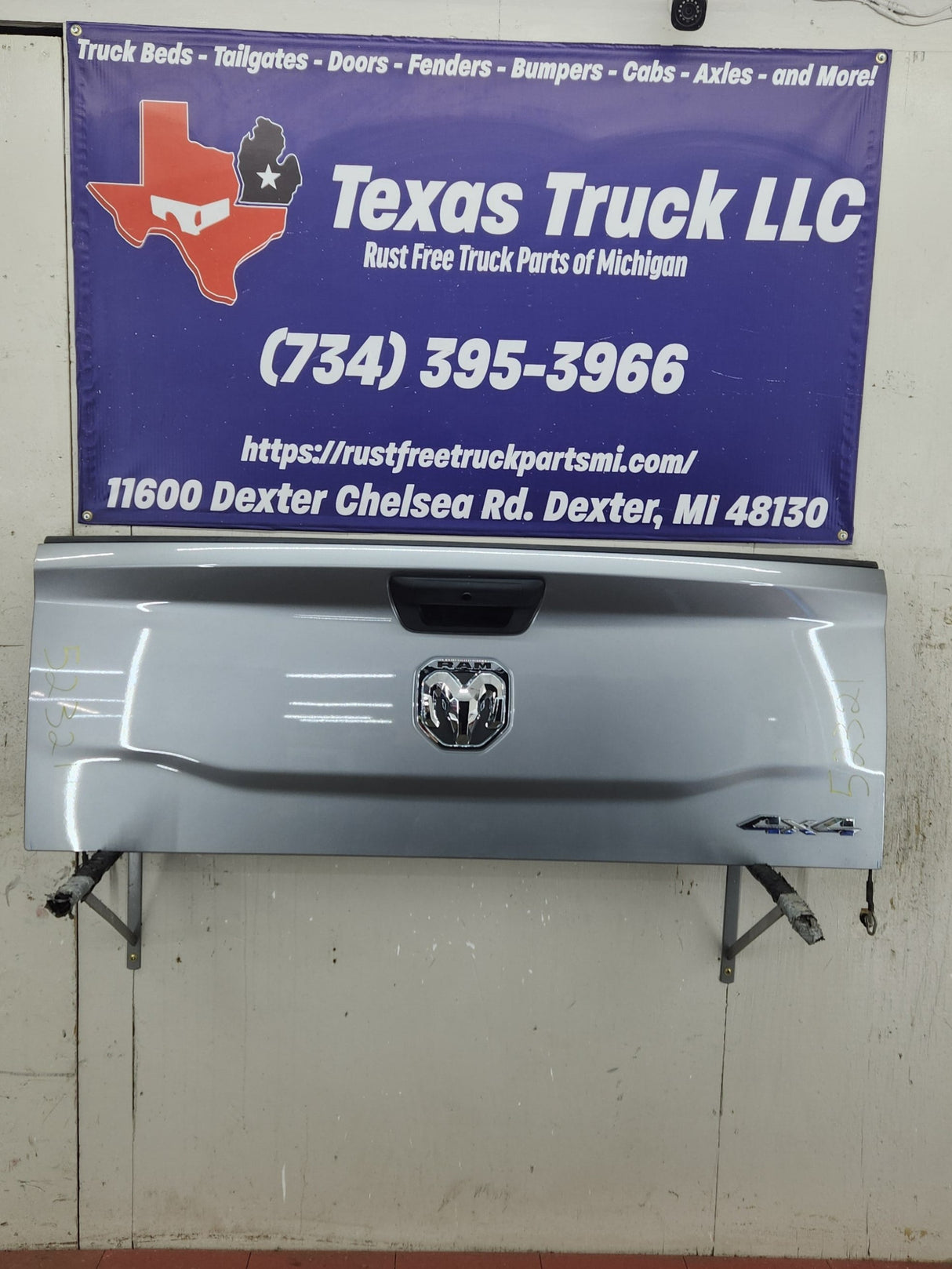 2019-2024 Dodge Ram 2500 3500 4500 5th Gen Tailgate