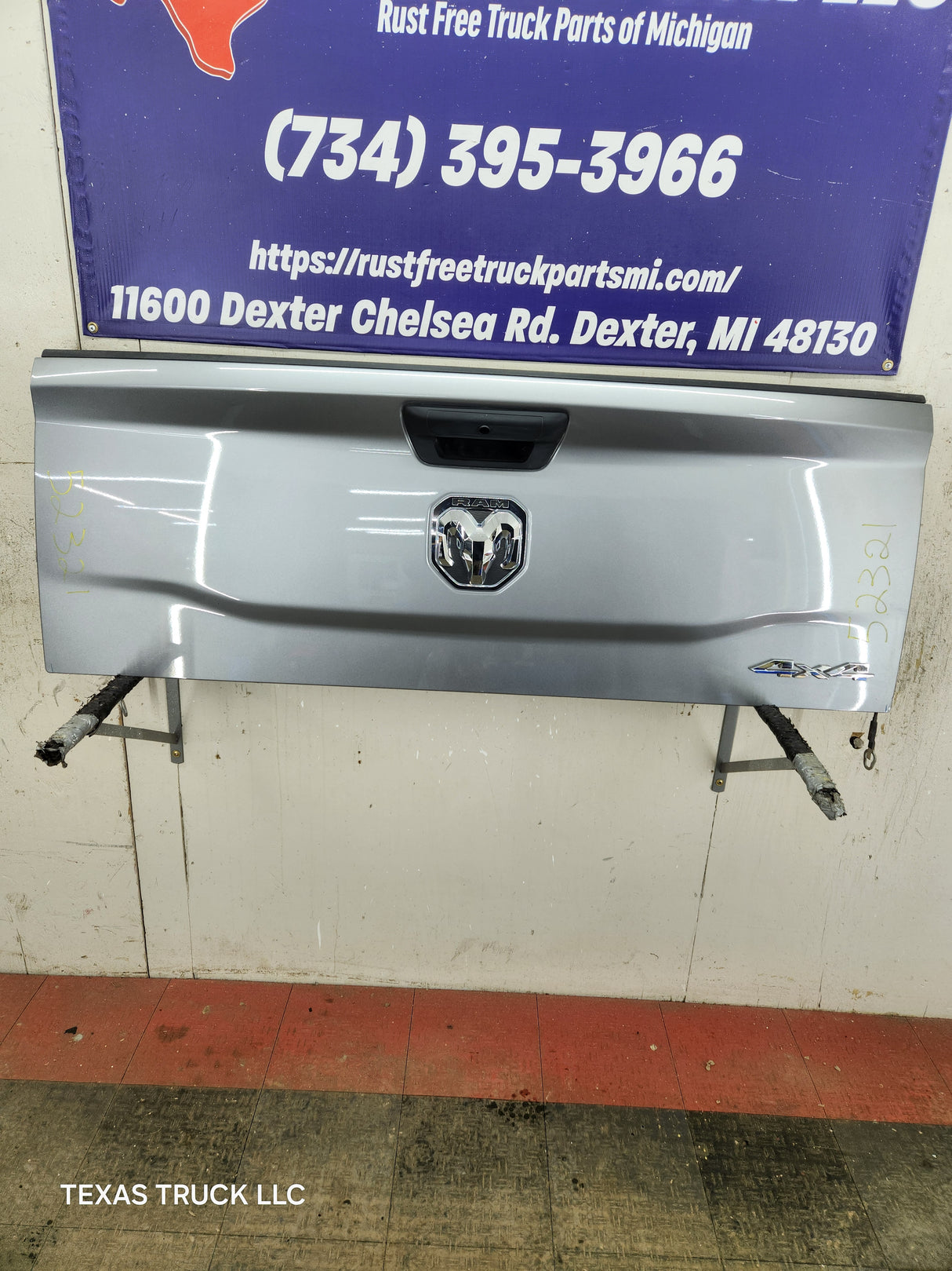 2019-2024 Dodge Ram 2500 3500 4500 5th Gen Tailgate