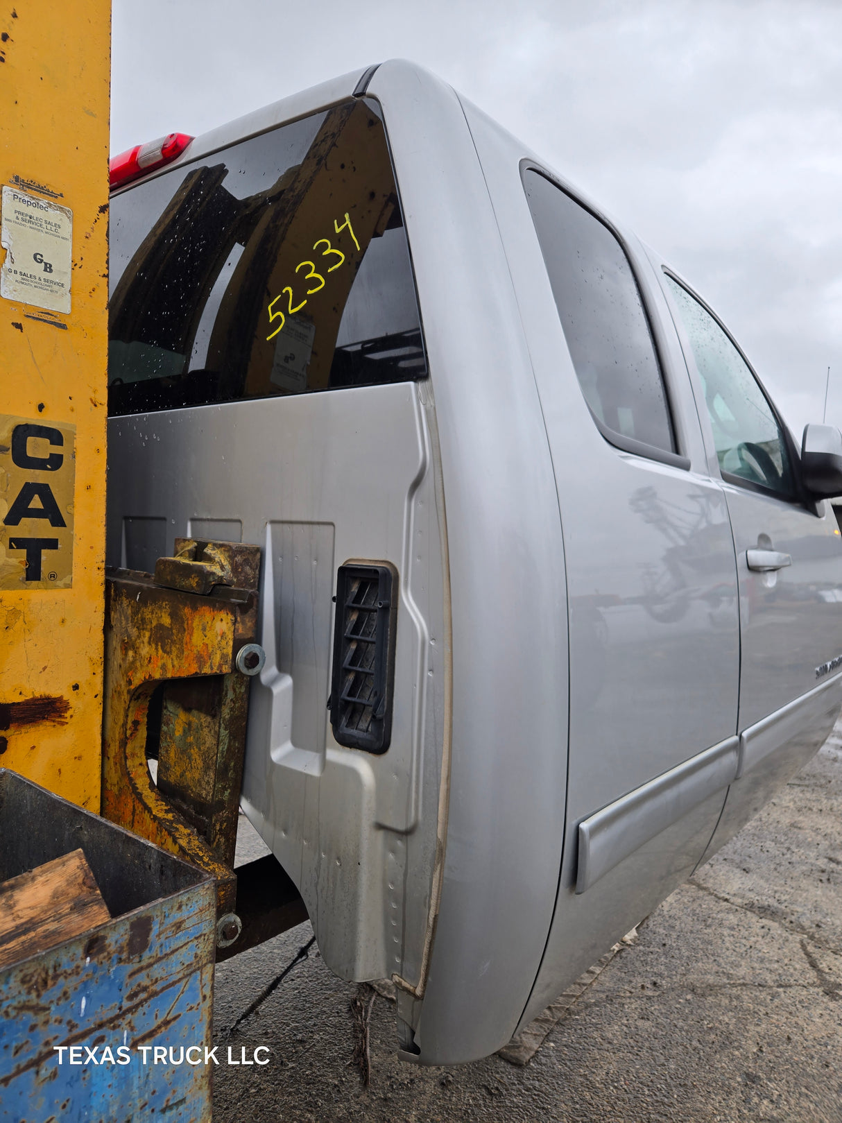 2007-2013 Chevrolet Silverado / GMC Sierra 1500 2500 3500 HD Extended Cab