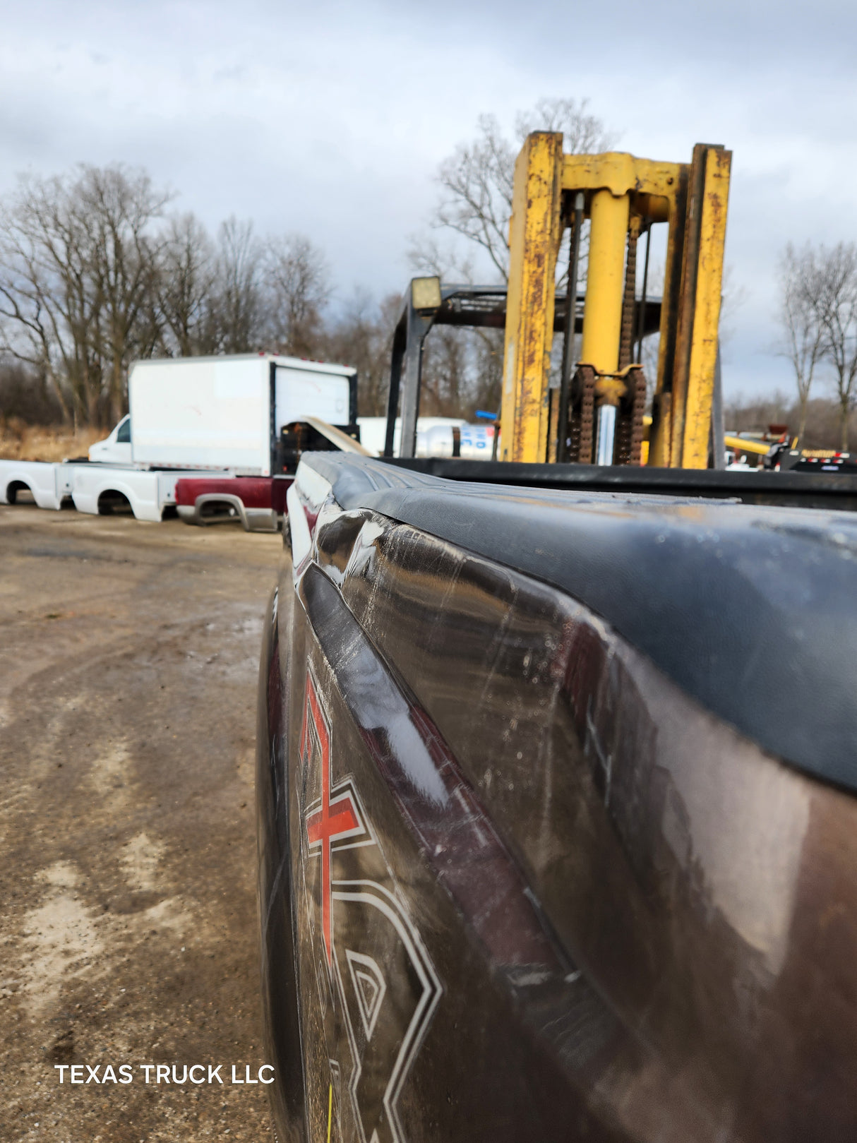 2011-2016 Ford F250 F350 Super Duty 6' 9" Short Bed Truck Bed