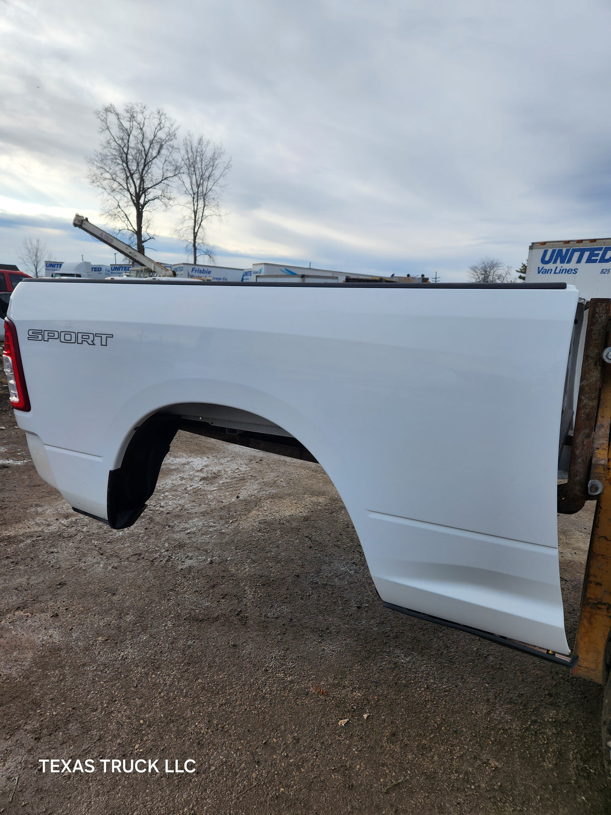 2019-2024 Dodge Ram 1500 2500 3500 5th Gen 6' 4" Short Truck Bed