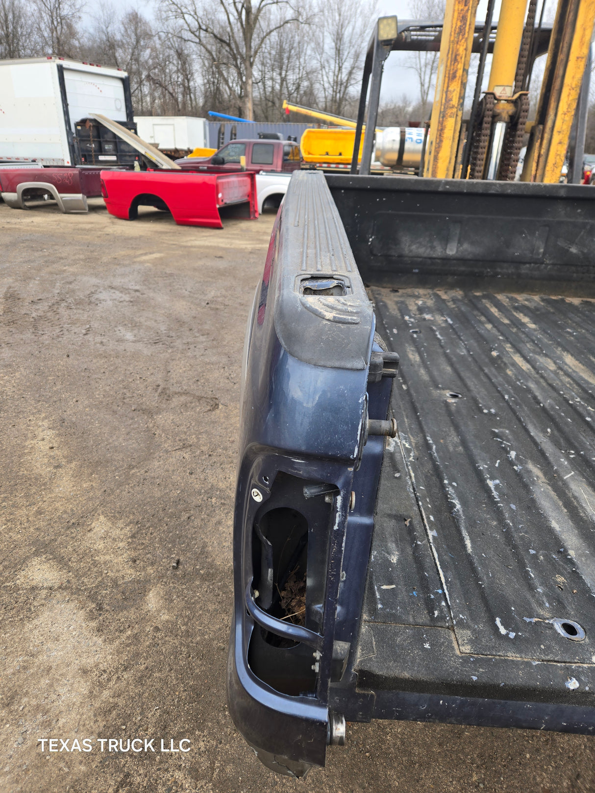 1999-2010 Ford F250 F350 Super Duty 6' 9" Short Truck Bed