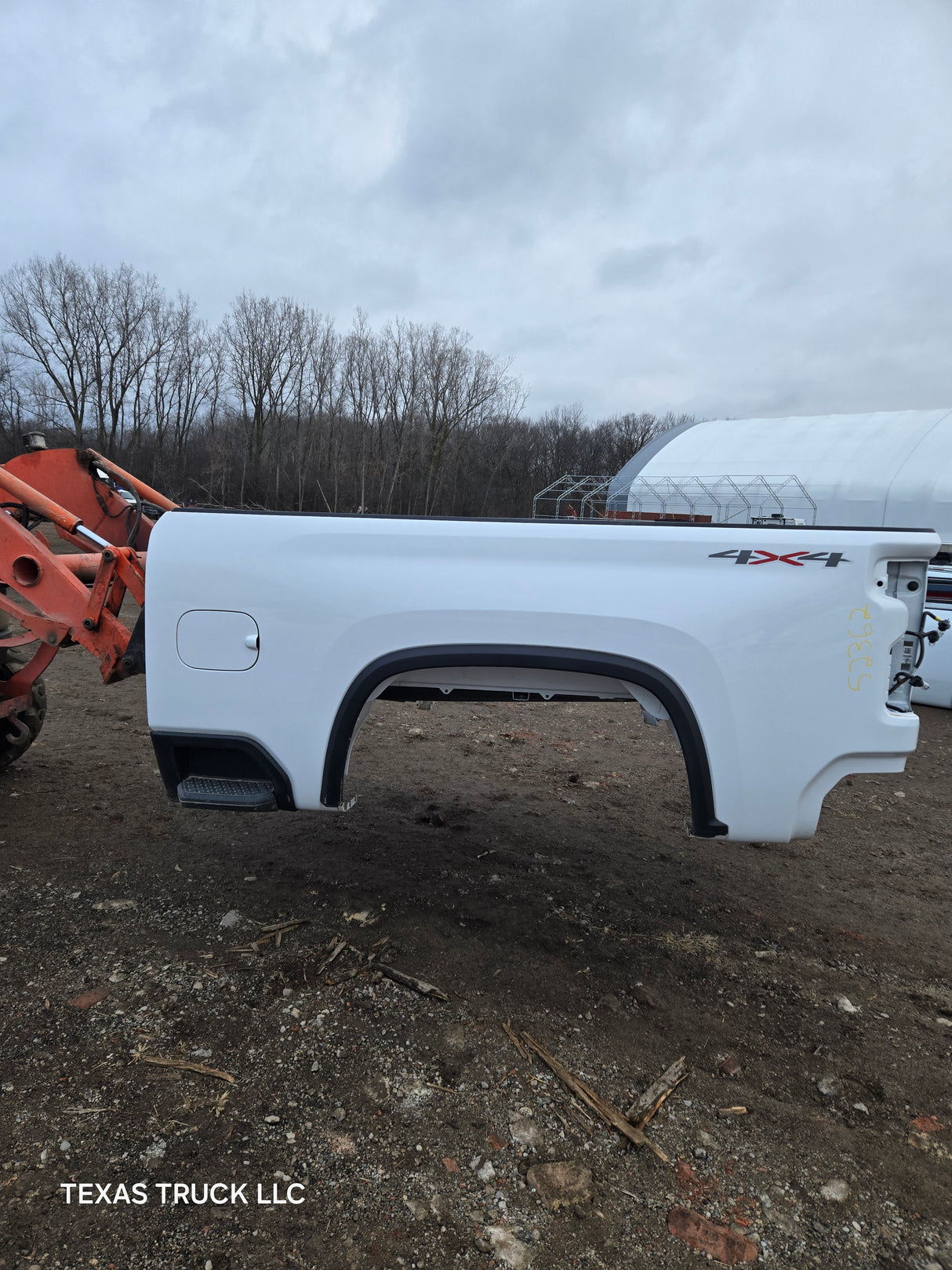 2019-2024 Chevrolet Silverado 1500 2500 HD 3500 HD 6' 6" Short Bed