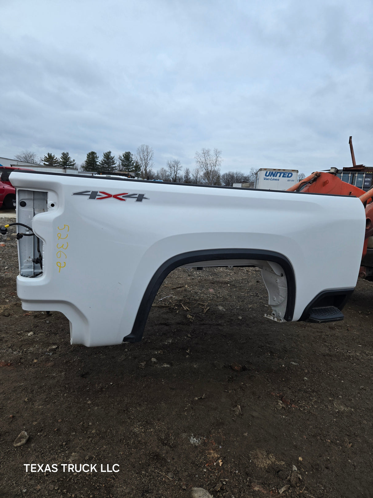 2019-2024 Chevrolet Silverado 1500 2500 HD 3500 HD 6' 6" Short Bed