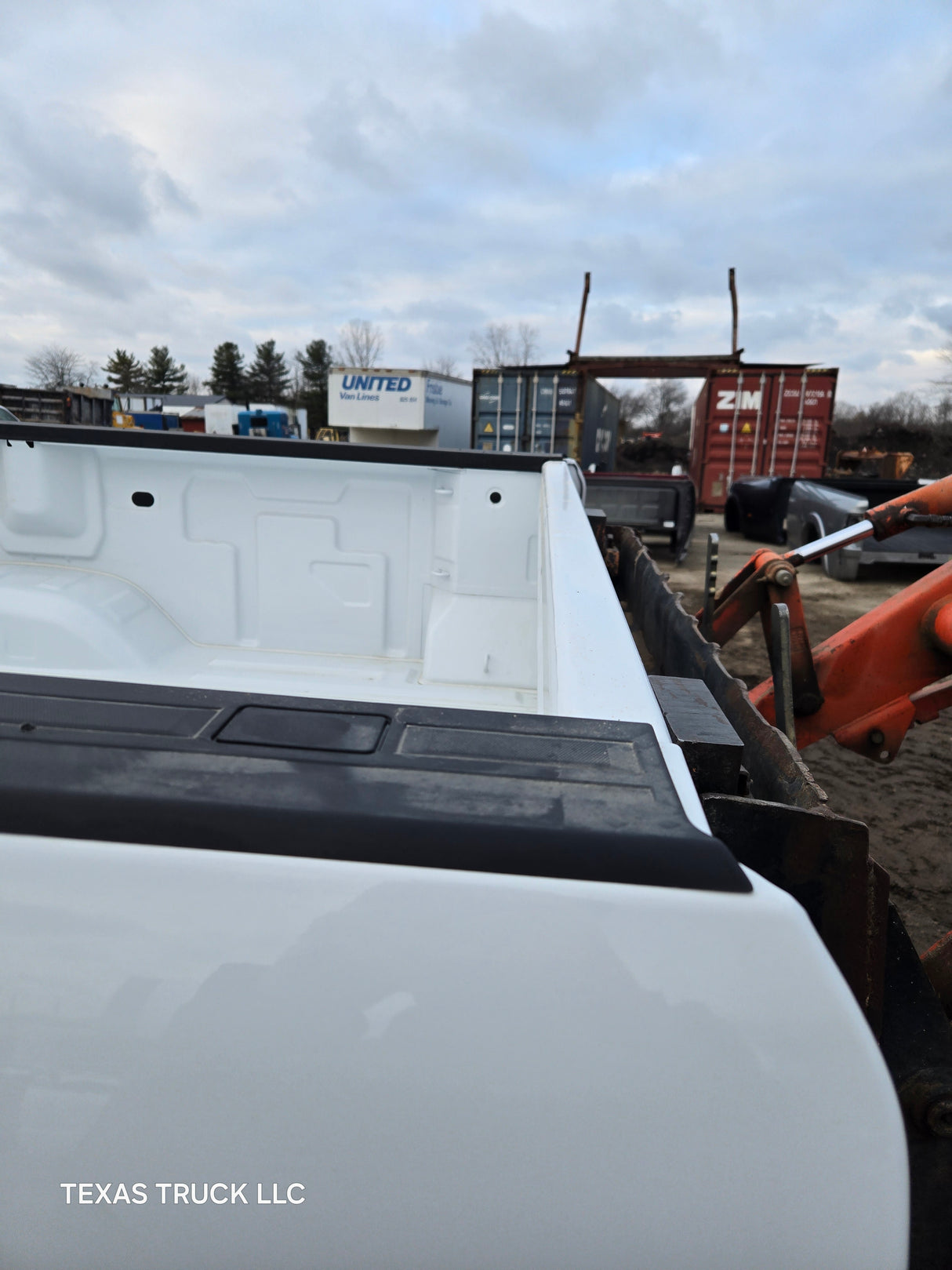 2019-2024 Chevrolet Silverado 1500 2500 3500 8' Long Truck Bed