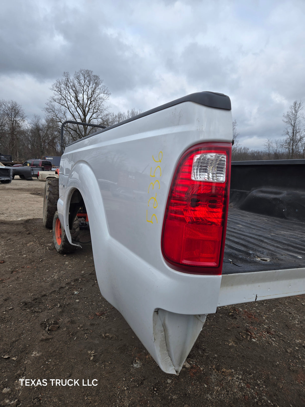 2011-2016 Ford F250 F350 Super Duty 6' 9" Short Bed Truck Bed 2011 2012 2013 2014 2015