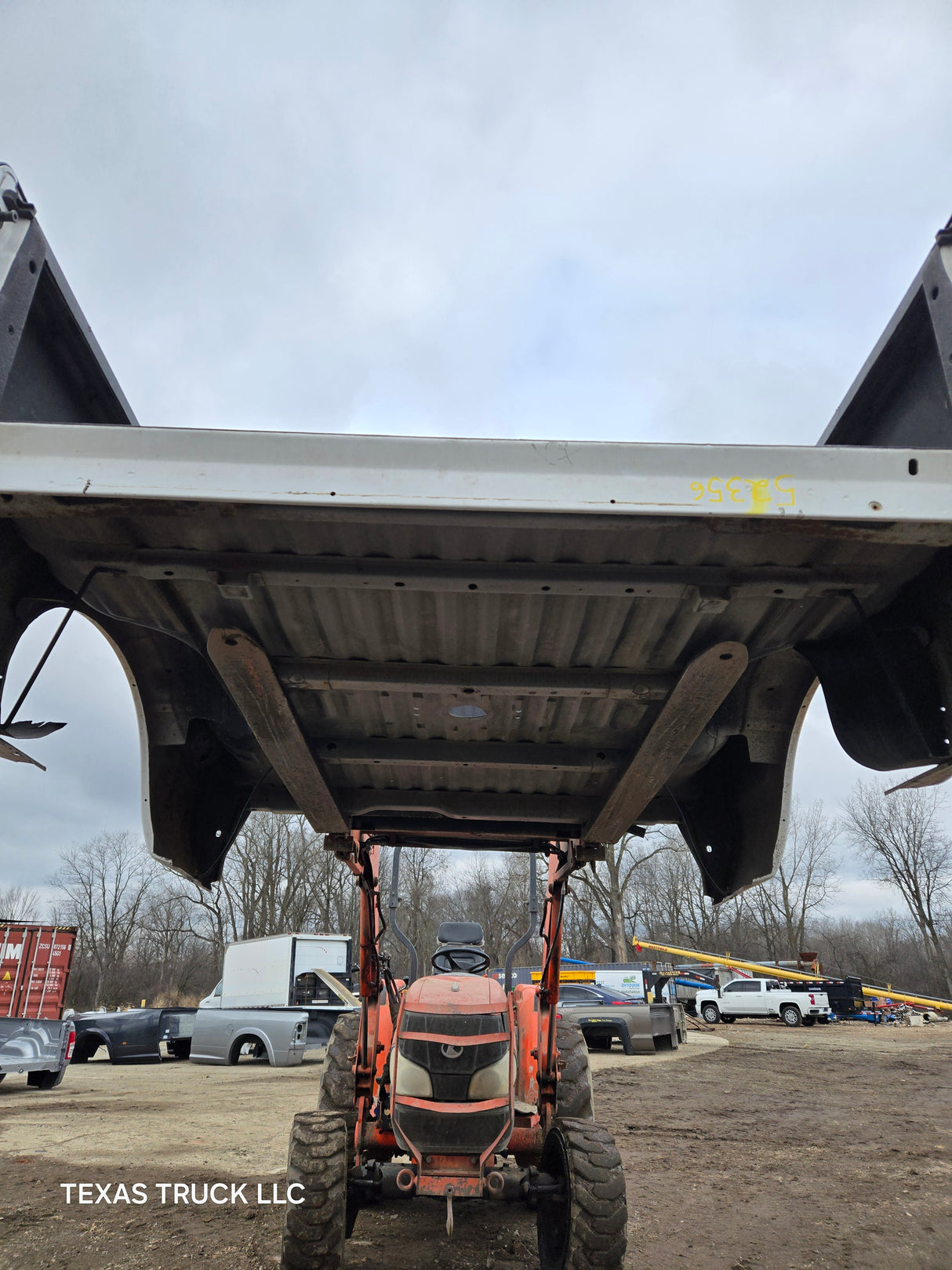 2011-2016 Ford F250 F350 Super Duty 6' 9" Short Bed Truck Bed 2011 2012 2013 2014 2015