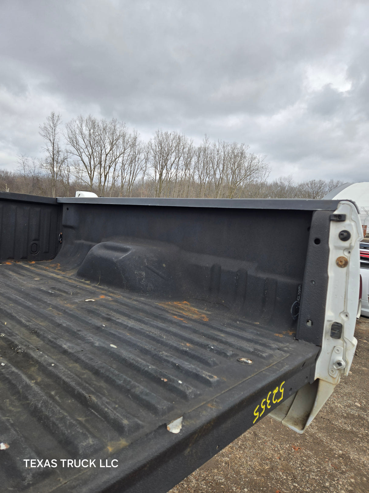 2011-2016 Ford F250 F350 Super Duty 6' 9" Short Bed Truck Bed