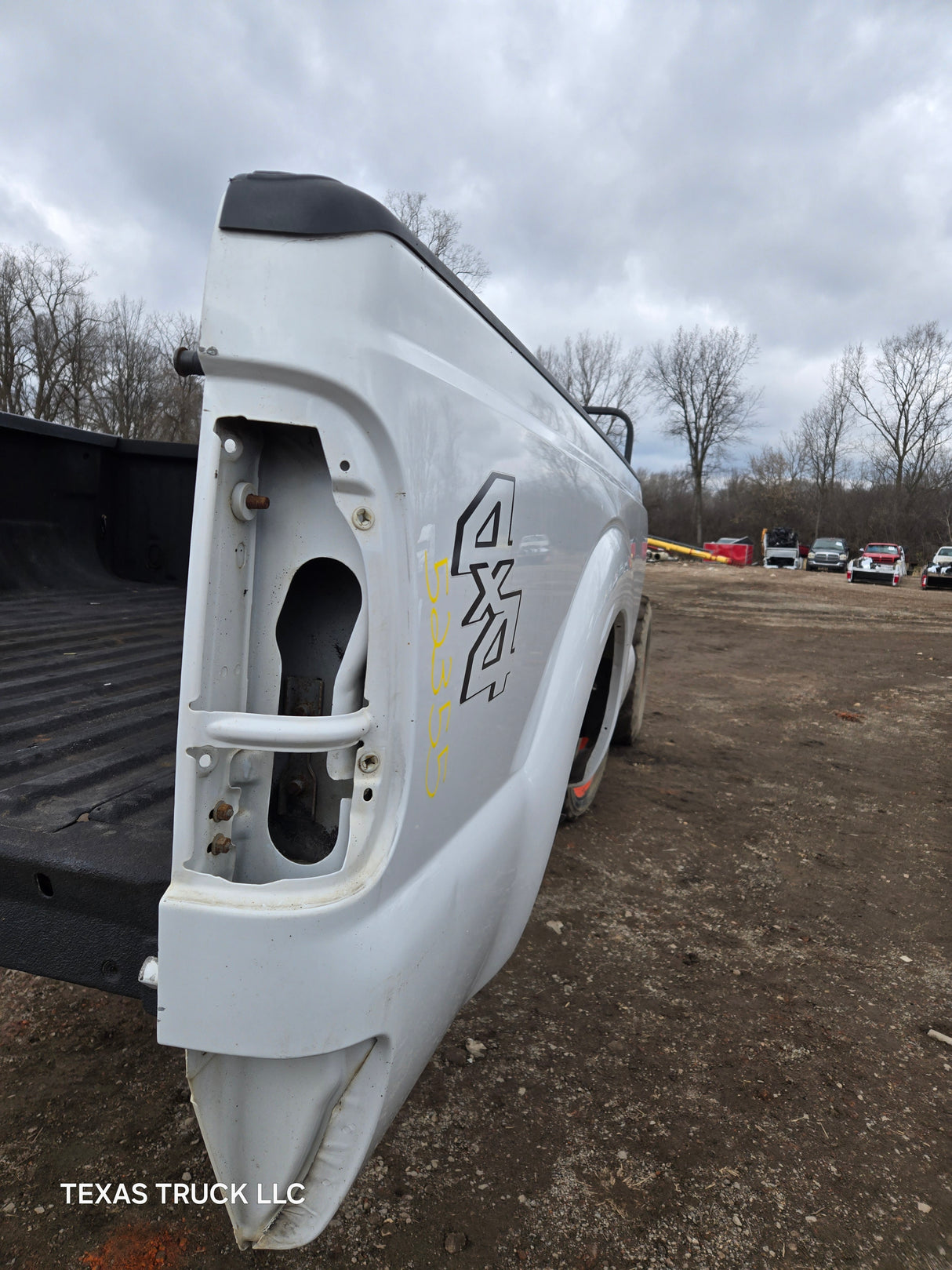 2011-2016 Ford F250 F350 Super Duty 6' 9" Short Bed Truck Bed