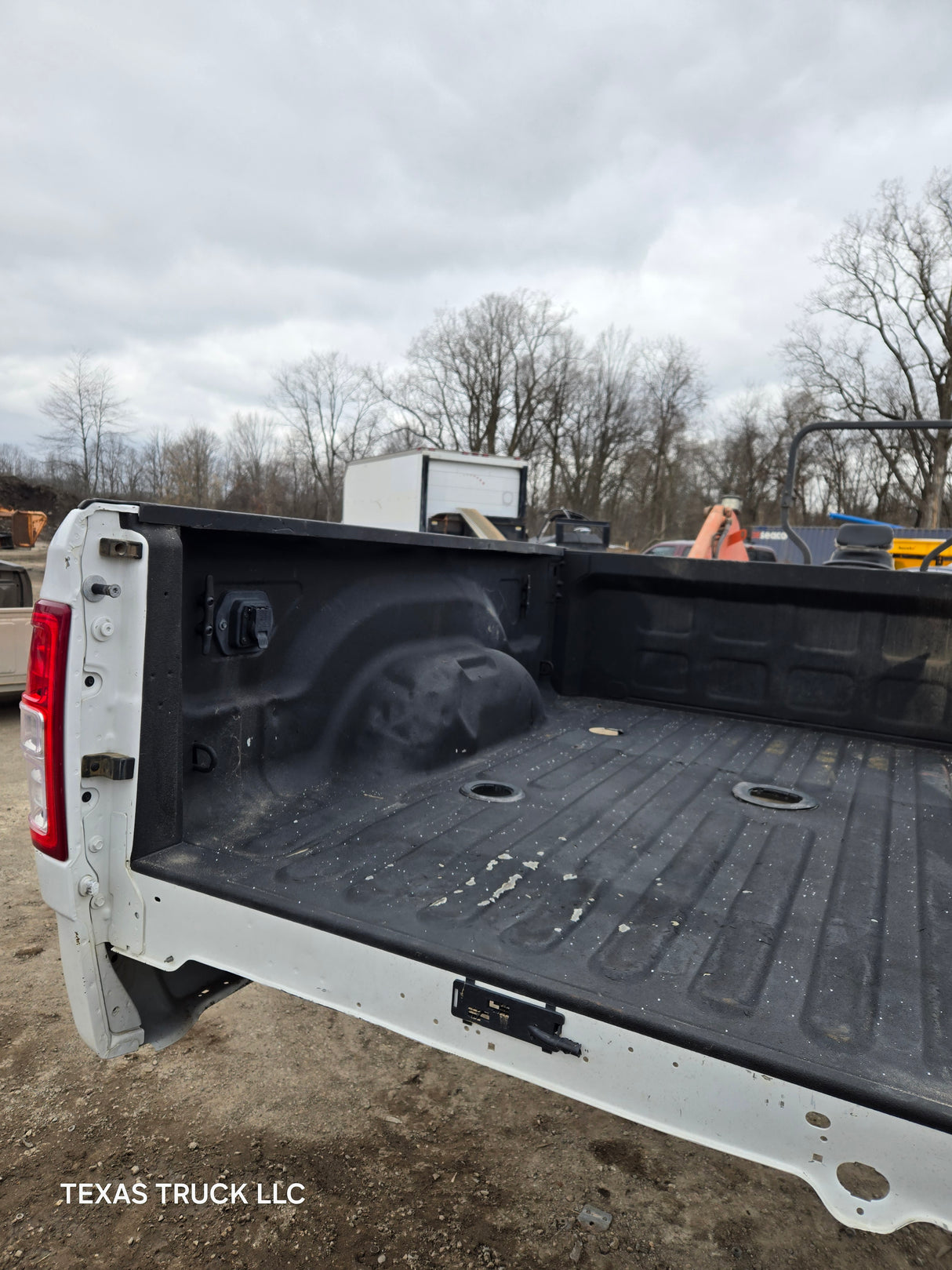 2019-2024 Dodge Ram 1500 2500 3500 5th Gen 6' 4" Short Truck Bed