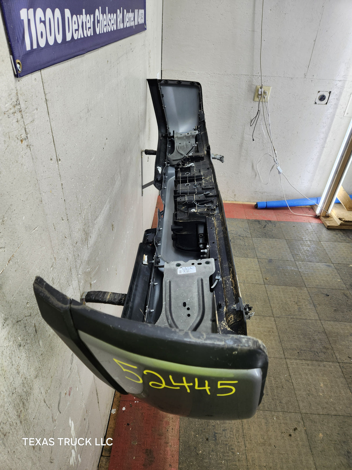 2019-2023 Dodge Ram 2500 3500 5th Gen Rear Bumper