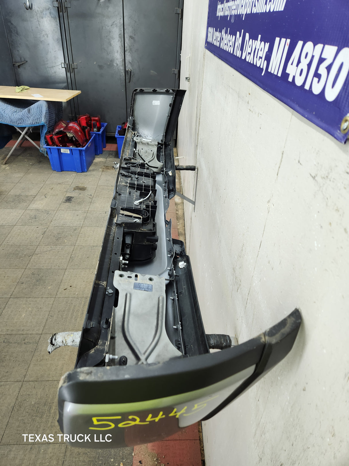 2019-2023 Dodge Ram 2500 3500 5th Gen Rear Bumper