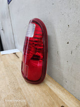 2008-2016 Ford Super Duty F250 F350 F450 F550 RH Passenger Side Tail Light