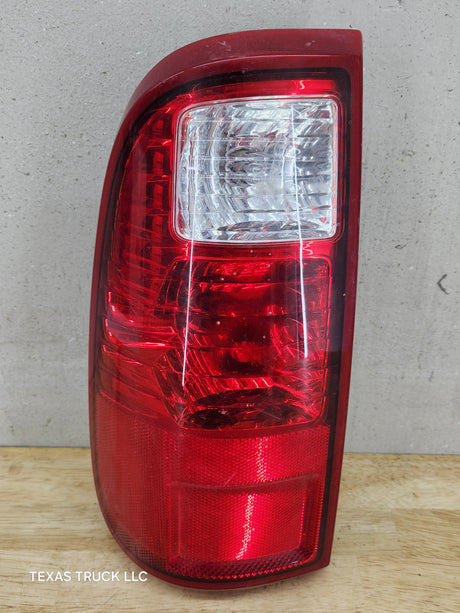 2008-2016 Ford Super Duty F250 F350 F450 F550 LH Driver Side Tail Light