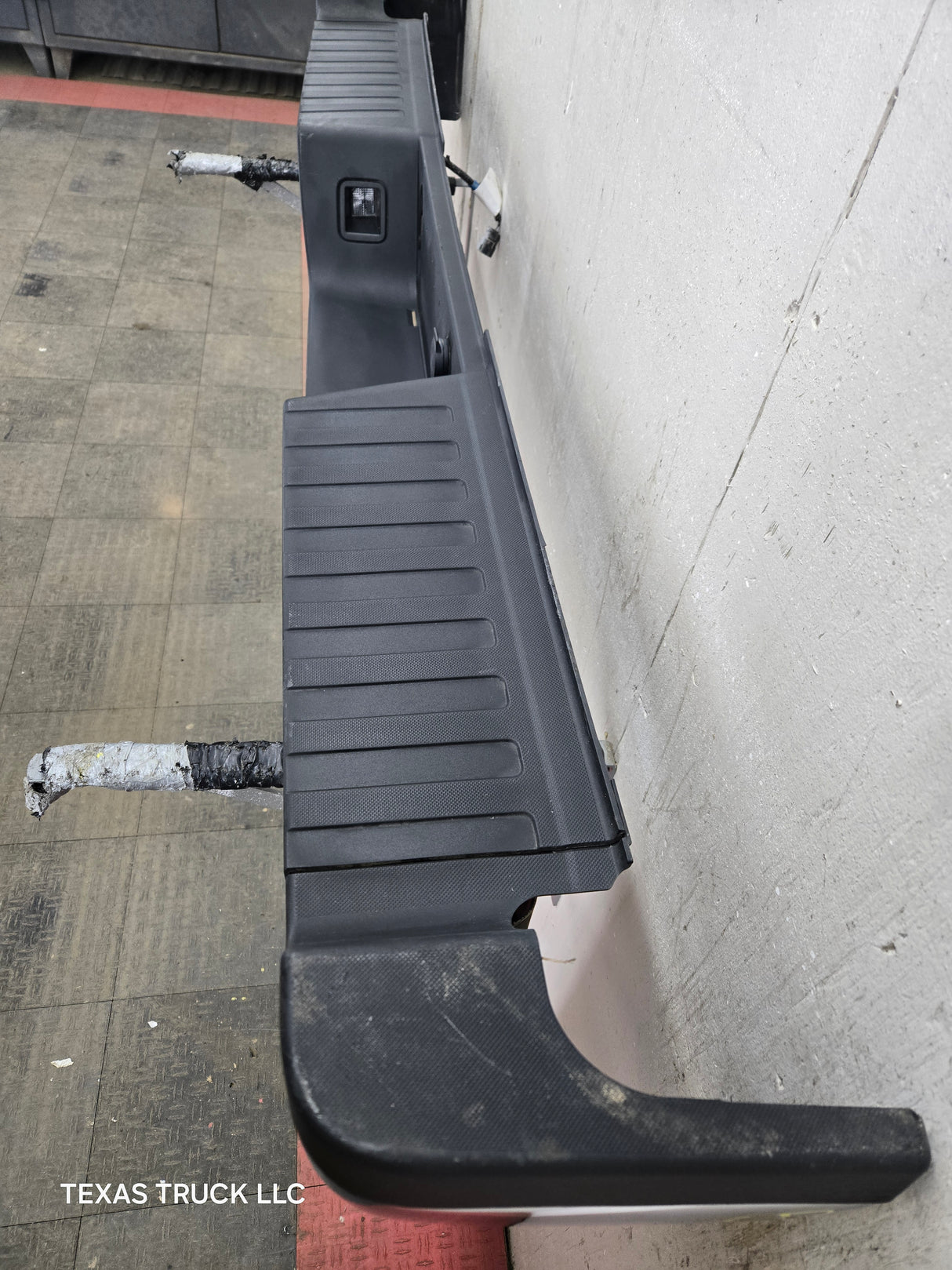 2017-2022 Ford Super Duty F250 F350 F450 Rear Bumper