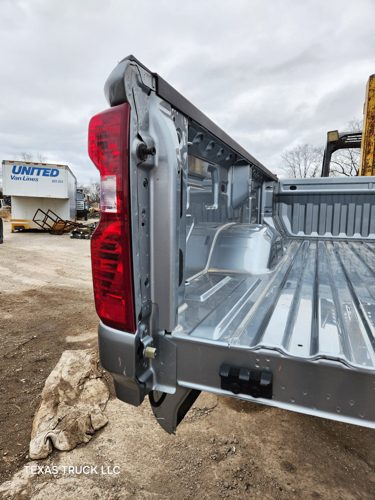 2019-2024 Chevrolet Silverado 1500 2500 3500 8' Long Truck Bed