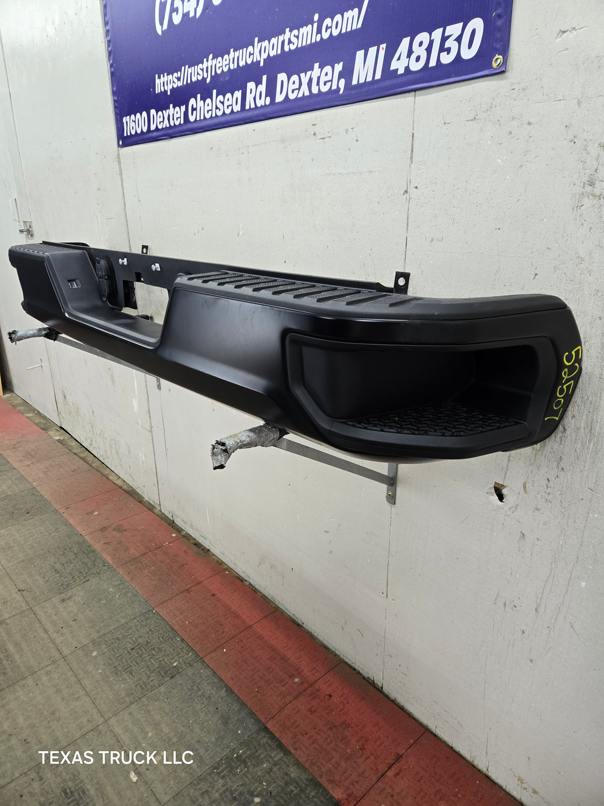 2019-2021 Chevrolet / GMC 2500 3500 HD Rear Bumper