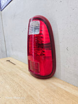 2008-2016 Ford Super Duty F250 F350 F450 F550 RH Passenger Side Tail Light