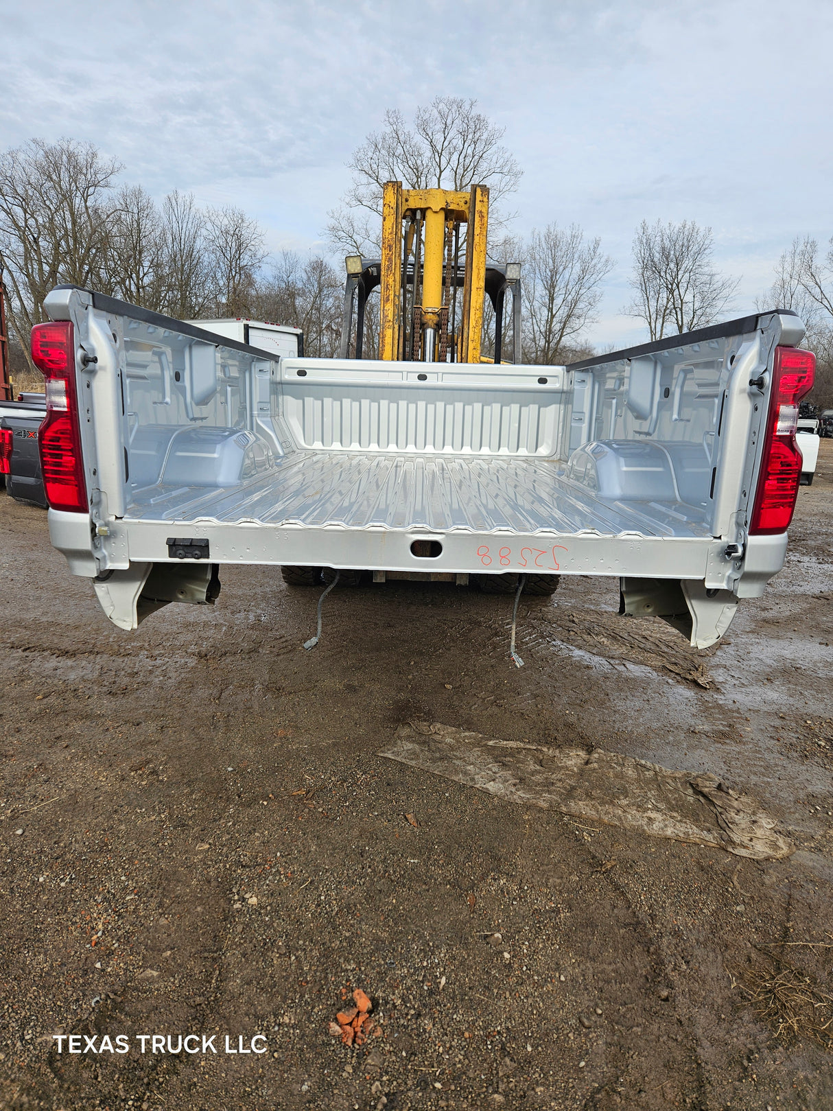 2019-2024 Chevrolet Silverado 1500 2500 3500 8' Long Truck Bed