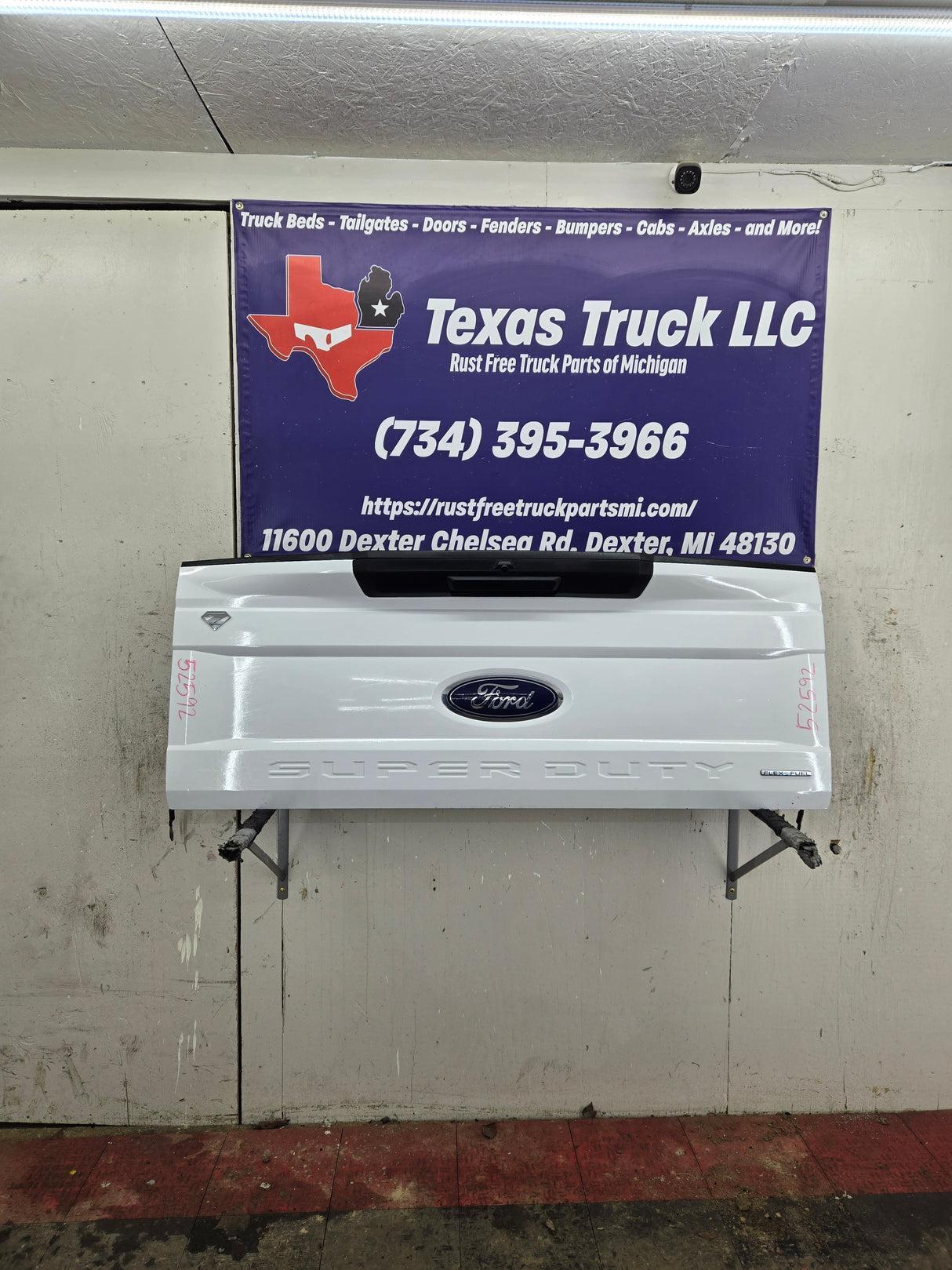 2017-2022 Ford F250 F350 F450 F550 Super Duty Tailgate