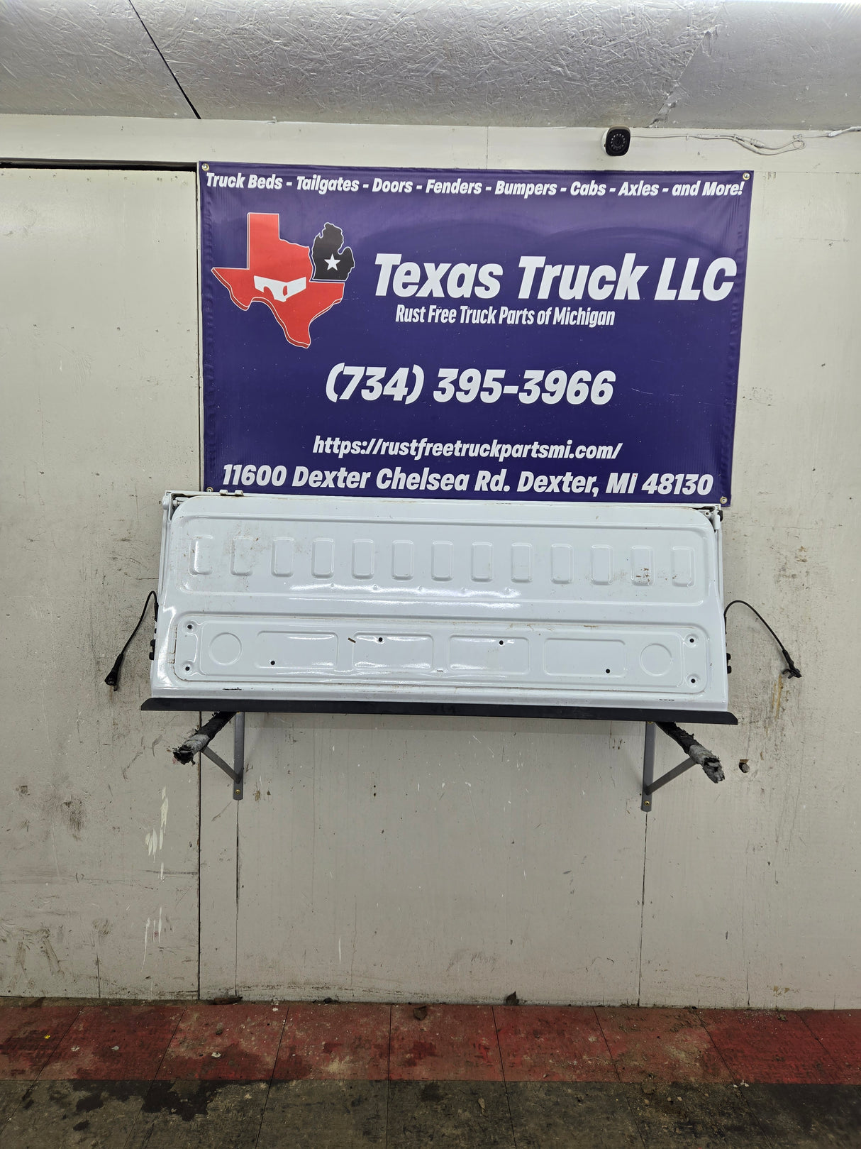 2019-2024 Chevrolet Silverado 2500 3500 Tailgate 2020 2021 2022 2023