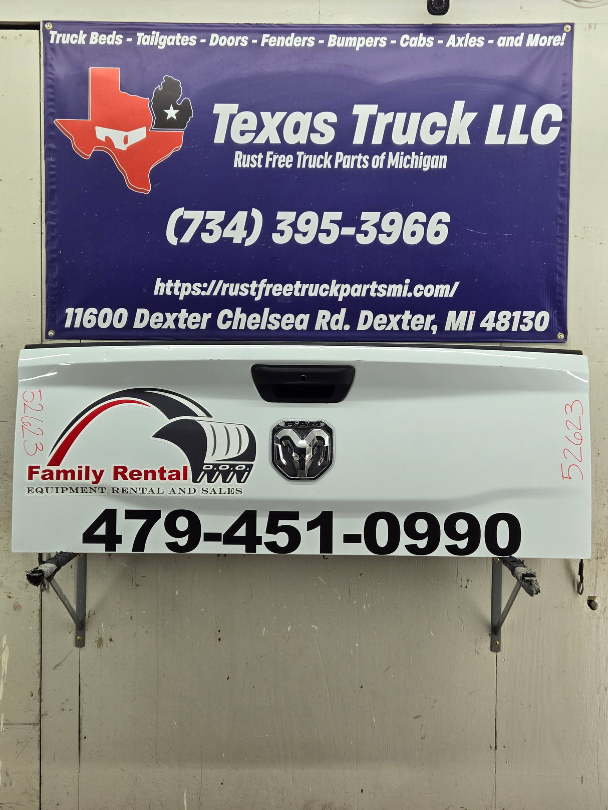 2019-2024 Dodge Ram 2500 3500 4500 5th Gen Tailgate