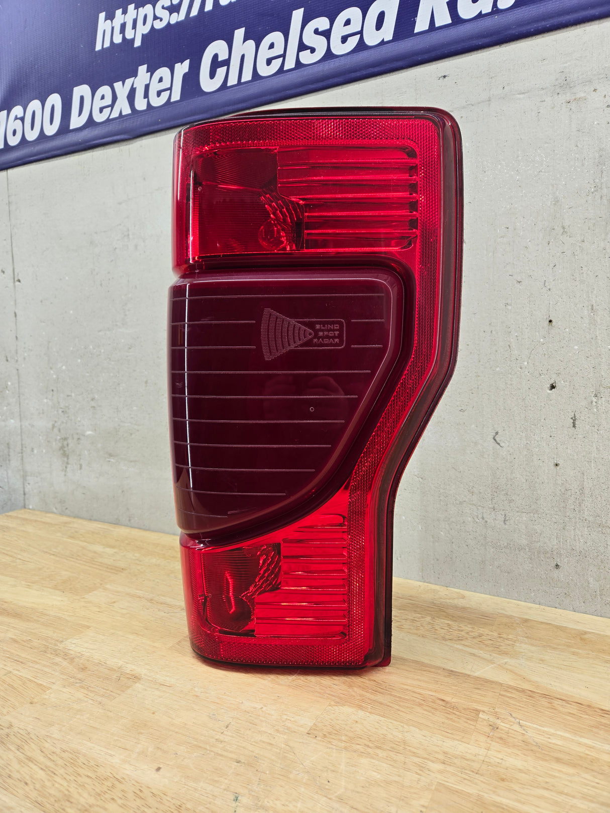 2020-2022 Ford Super Duty RH Passenger Side Tail Light W/BLISS Radar Blind Spot LED REVERSE F250 F350 F450 F550 LC3B-13B504-EA