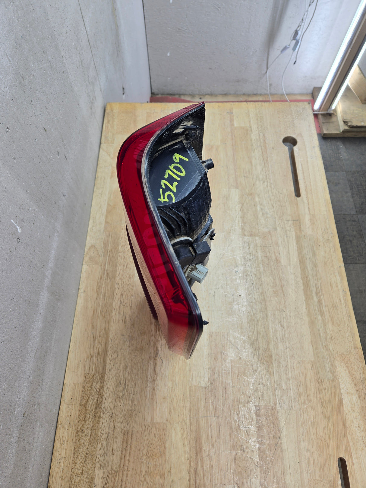 2020-2022 Ford Super Duty RH Passenger Side Tail Light W/BLISS Radar Blind Spot LED REVERSE F250 F350 F450 F550 LC3B-13B504-EA