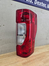 2020-2022 Ford Super Duty F250 F350 F450 F550 RH Passenger Side Tail Light Halogen LC3B-13B504-AD