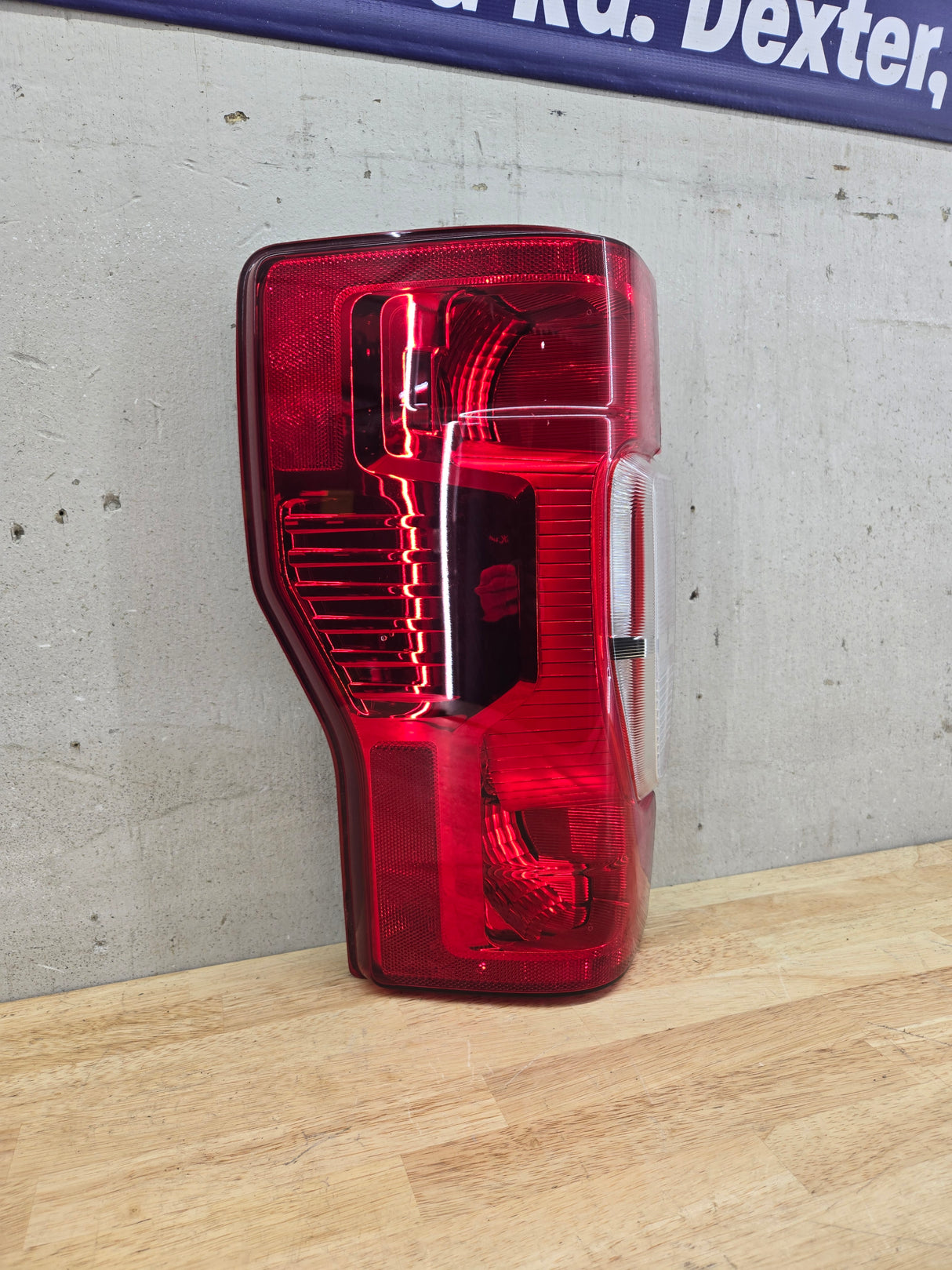 2020-2022 Ford Super Duty F250 F350 F450 F550 LH Driver Side Tail Light Halogen LC3B-13B505-AD